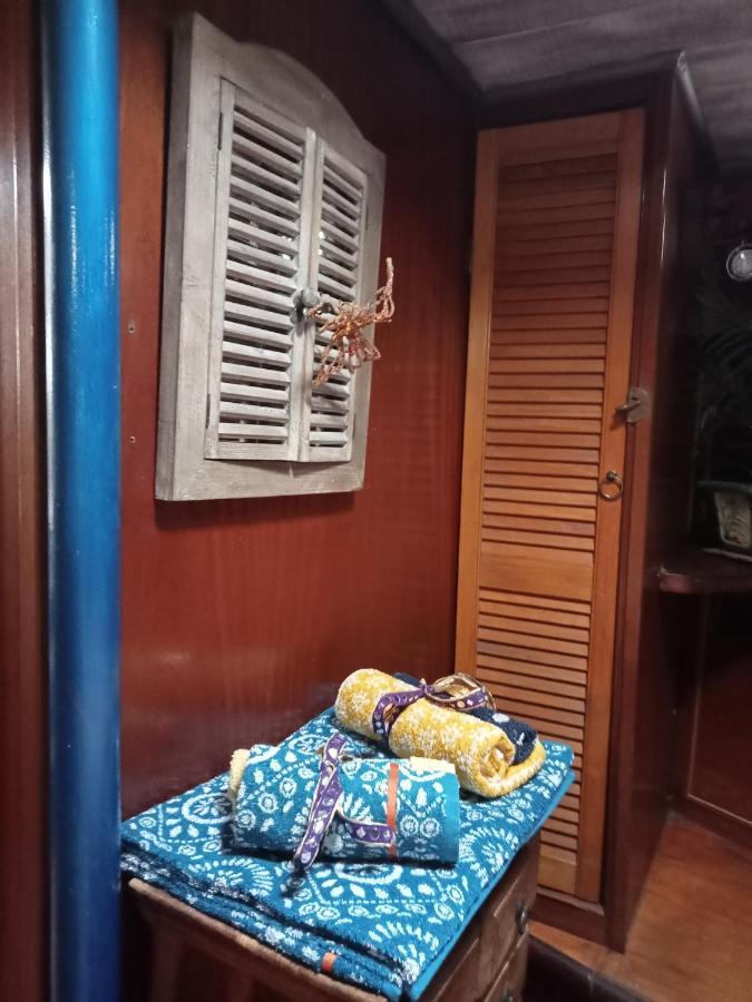 Hotel Bateau De Pirates Gruissan Esterno foto